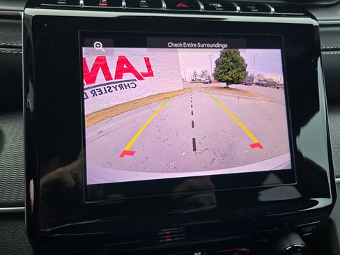 New 2025 Jeep Grand Cherokee Laredo w/ Trailer Tow Package image 29