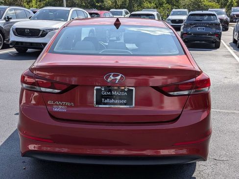 Used 2018 Hyundai Elantra SEL FWD image 5