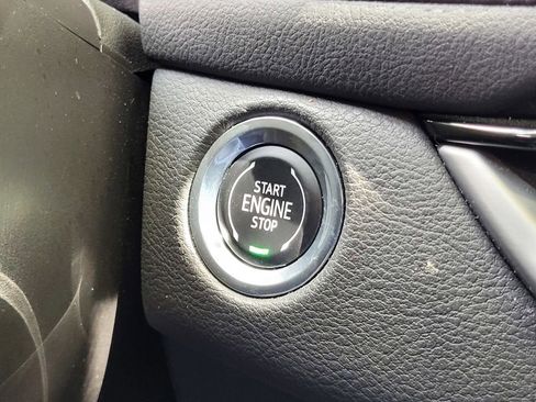 Used 2024 Cadillac XT4 Premium Luxury image 24