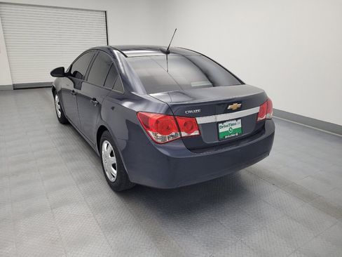 Used 2016 Chevrolet Cruze LS FWD image 5