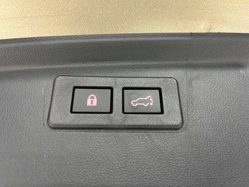 Used 2024 Subaru Outback Premium w/ Popular Package #1A AWD/4WD image 36