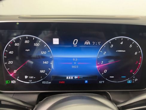 Used 2024 Mercedes-Benz GLC 300 4MATIC w/ AMG Line image 14