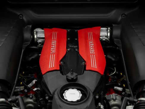 Used 2018 Ferrari 488 GTB RWD image 53