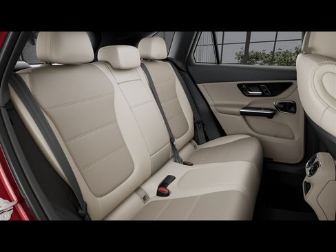 Certified 2026 Mercedes-Benz GLC 300 4MATIC image 40