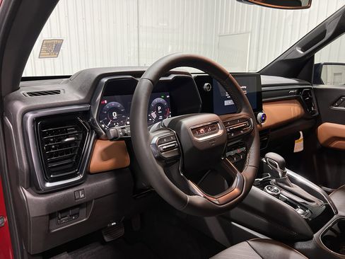 New 2025 GMC Canyon AT4 w/ Technology Plus Package image 8