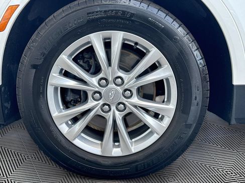 Used 2024 Cadillac XT5 Luxury FWD image 32