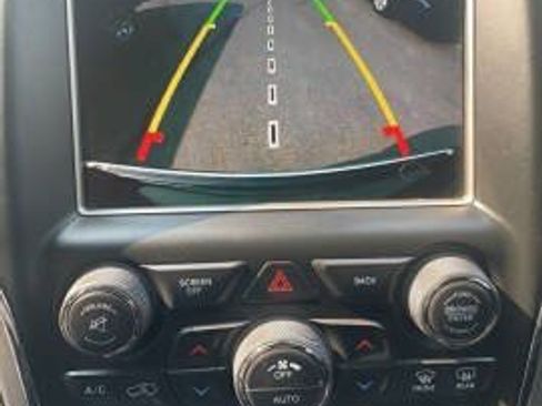 Used 2017 Jeep Grand Cherokee Summit w/ Skid Plate Group AWD/4WD image 18