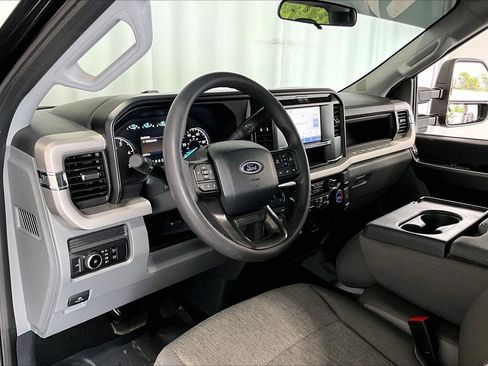 Used 2025 Ford F250 XL w/ STX Appearance Package AWD/4WD image 14