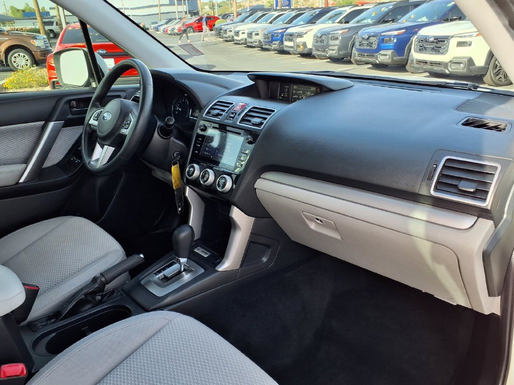 Used 2018 Subaru Forester 2.5i Premium AWD/4WD image 17