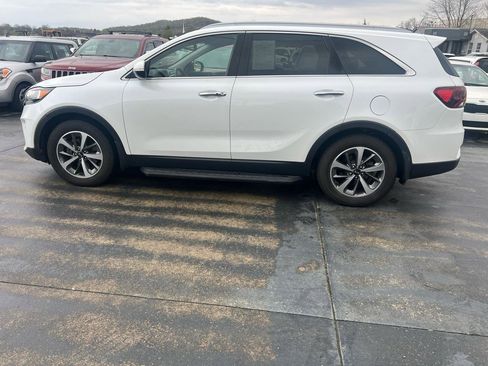 Used 2019 Kia Sorento EX FWD image 3