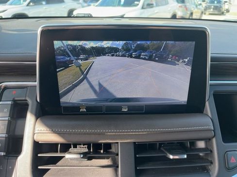 Used 2021 Chevrolet Suburban LS w/ Driver Alert Package image 21