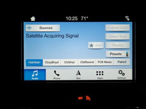 Used 2018 Ford F150 XLT w/ Equipment Group 302A Luxury AWD/4WD image 27