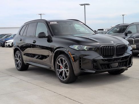 Used 2024 BMW X5 xDrive40i w/ Executive Package AWD/4WD image 3