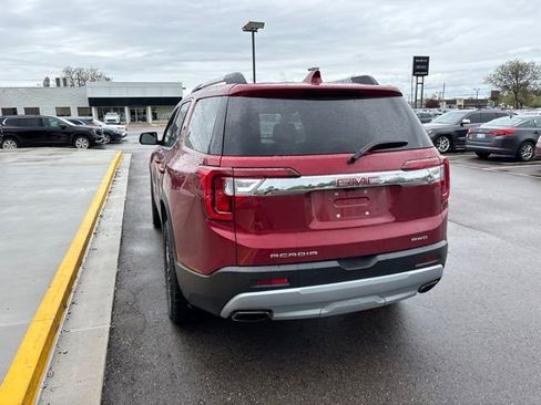 Used 2020 GMC Acadia SLT w/ Driver Alert Package II AWD/4WD image 10