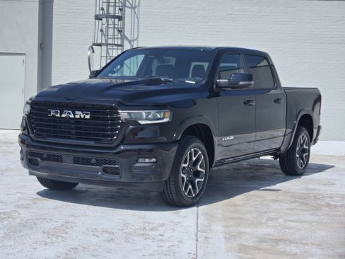 New 2026 RAM 1500 Laramie AWD/4WD image 2