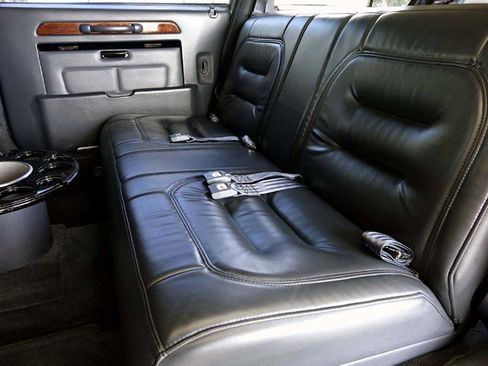 Used 2001 Cadillac De Ville Limousine FWD image 18