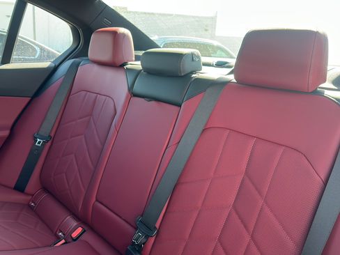 New 2026 BMW 540i xDrive xDrive w/ M Sport Package image 16