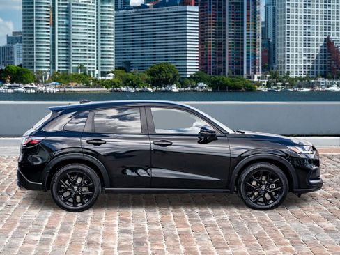 Certified 2024 Honda HR-V Sport image 4