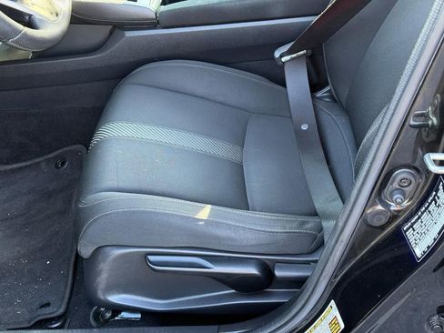 Used 2019 Honda Civic EX image 18