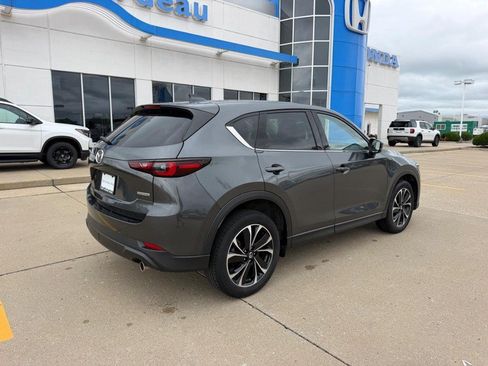Used 2023 MAZDA CX-5 AWD 2.5 S w/ Premium Package image 2