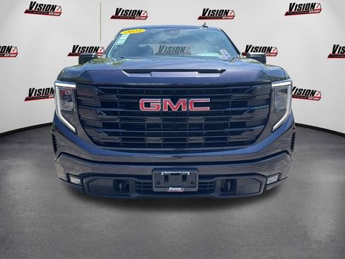 Used 2023 GMC Sierra 1500 Elevation AWD/4WD image 2