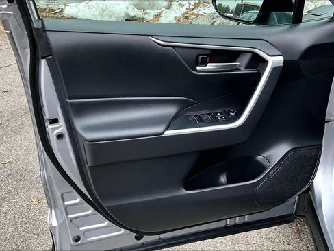 Certified 2023 Toyota RAV4 XLE image 20