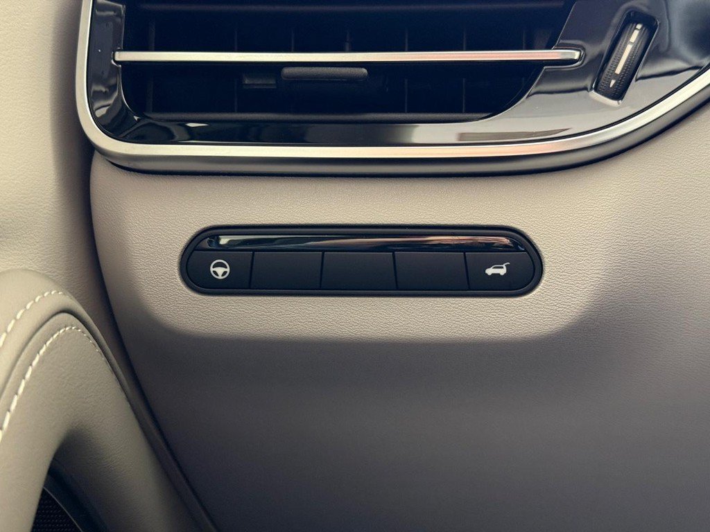 New 2027 INFINITI QX60 Luxe AWD/4WD image 28