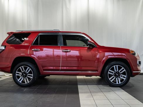 Used 2023 Toyota 4Runner Limited image 3