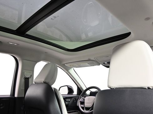 New 2026 Lincoln Aviator Reserve w/ Jet Appearance Package image 17