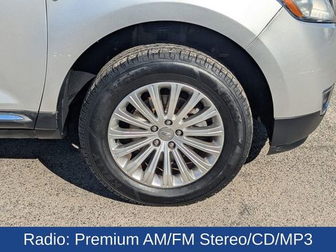 Used 2015 Lincoln MKX FWD image 11