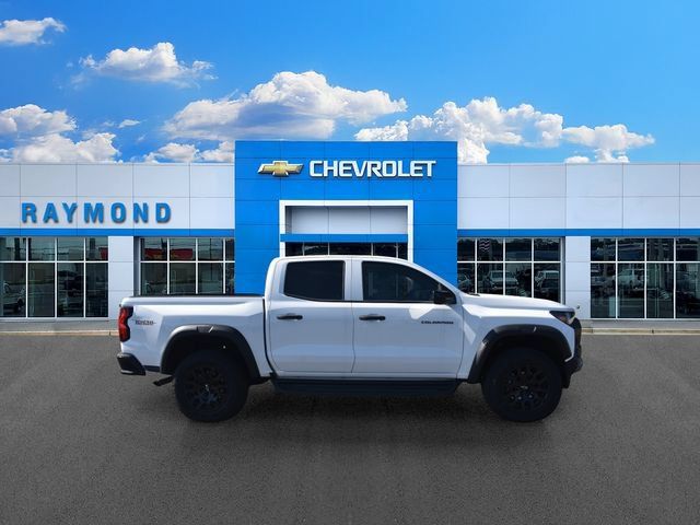 New 2026 Chevrolet Colorado Trail Boss AWD/4WD image 2