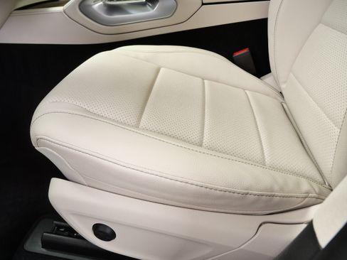 Certified 2026 Mercedes-Benz GLE 350 4MATIC image 18