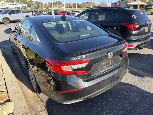 Used 2019 Honda Accord LX image 8