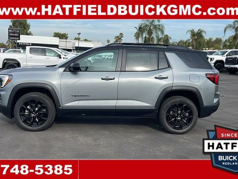 New 2027 GMC Terrain Elevation w/ Elevation Premium Package FWD image 2
