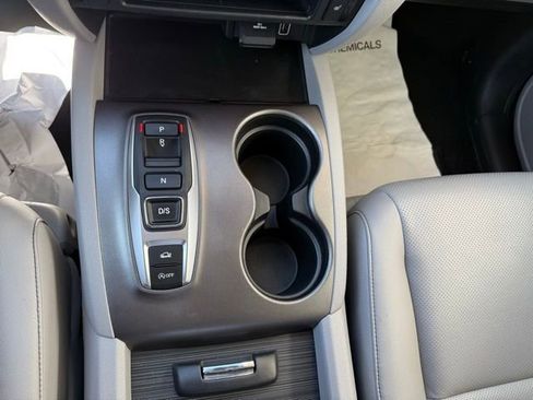 Used 2022 Honda Ridgeline RTL image 12