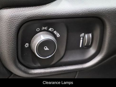 Used 2022 RAM 2500 Tradesman AWD/4WD image 19