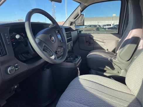 New 2025 Chevrolet Express 3500 w/ Power Convenience Package image 21