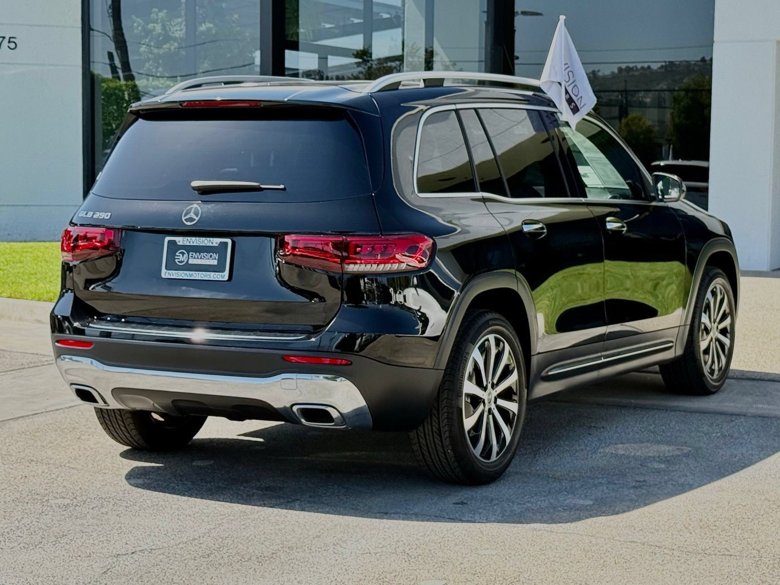 Used 2023 Mercedes-Benz GLB 250 image 15