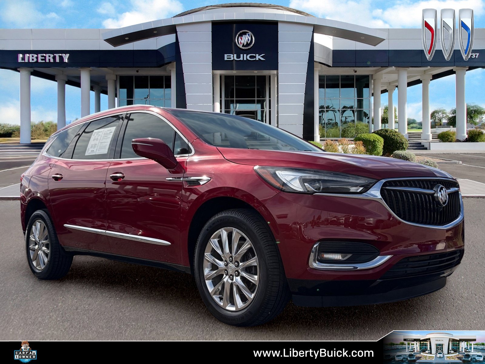 Used 2020 Buick Enclave Essence w/ Sound and Sites Package FWD image 1