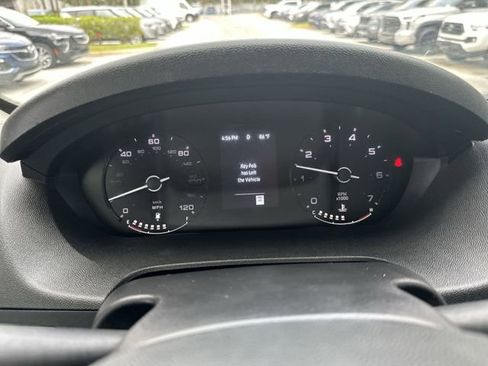 Used 2025 RAM ProMaster 2500 w/ Convenience Group FWD image 18