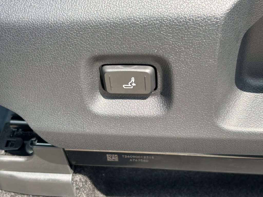Certified 2026 Toyota Tacoma TRD Sport AWD/4WD image 24