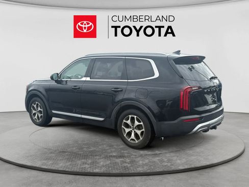 Used 2020 Kia Telluride EX w/ Towing Package FWD image 3