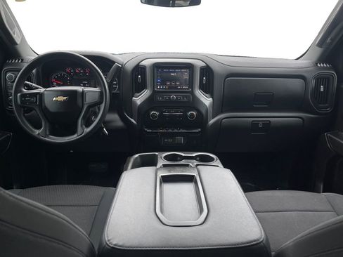 Used 2022 Chevrolet Silverado 1500 Custom image 11