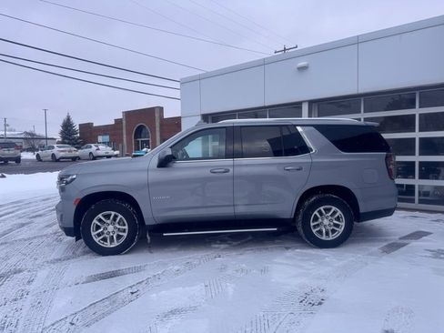 Used 2024 Chevrolet Tahoe LT image 3
