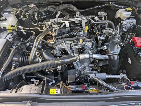 Used 2025 Ford Bronco Big Bend image 33