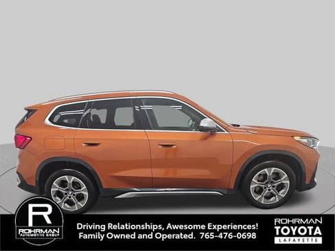 Used 2023 BMW X1 xDrive28i w/ Premium Package AWD/4WD image 9
