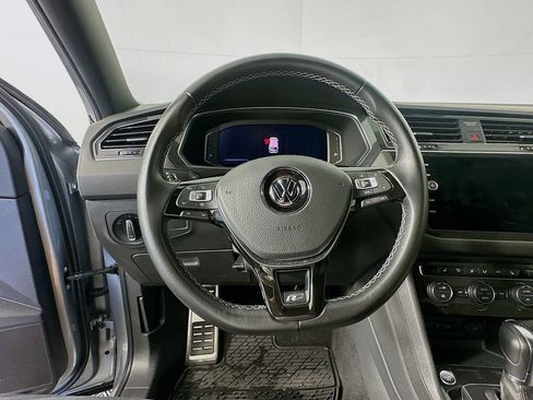 Used 2019 Volkswagen Tiguan S AWD/4WD image 11