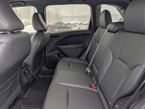 New 2025 Subaru Forester Limited w/ Popular Package image 7