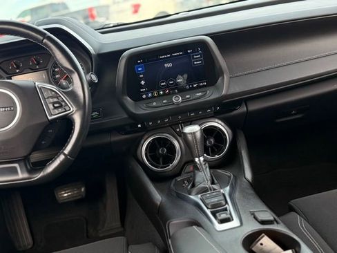 Used 2022 Chevrolet Camaro LT w/ RS Package image 22