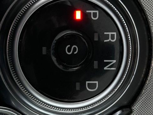 Used 2022 Ford Edge SEL image 13